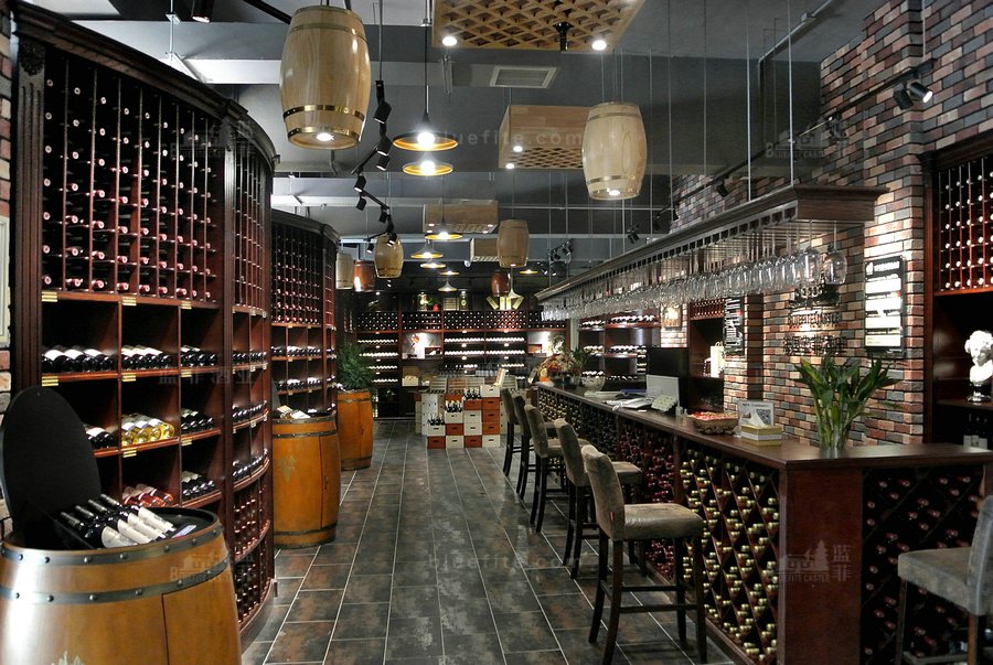 開(kāi)葡萄酒加盟店賺不賺錢?