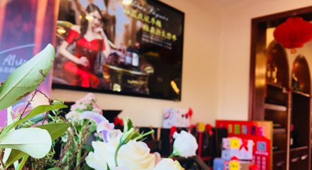 開(kāi)紅酒專賣(mài)店加盟哪家好?